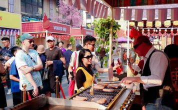 Đại tiệc Ocean BBQ & Brew Festival “ghim” Làng Sake lên bản đồ ẩm thực miền Bắc