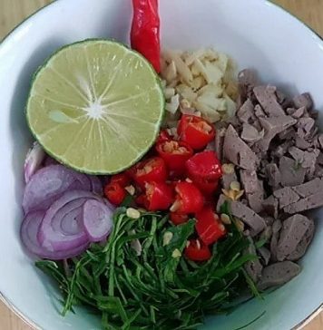 Loại gia vị là “đại kỵ” với thịt gà nhưng vẫn được nhiều người sử dụng