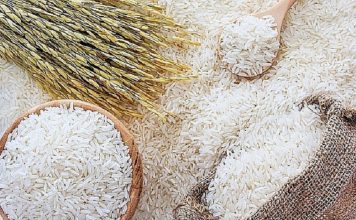 Giá gạo Thái Lan, Ấn Độ chạm mức thấp nhất trong nhiều năm