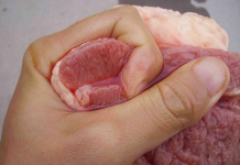 Nếu thịt lợn có 3 đặc điểm này, rẻ đến mấy cũng chớ mua