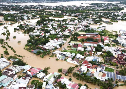 Khi nào mới kết thúc đợt mưa lũ lịch sử ở Nam Trung Bộ?