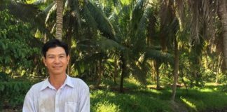 Thạc sĩ bỏ việc nhà nước về làm giàu kiểu con tôm “đòi ôm” cây dừa