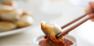 Vì sao Nhật cấm dùng axit benzoic trong thực phẩm?